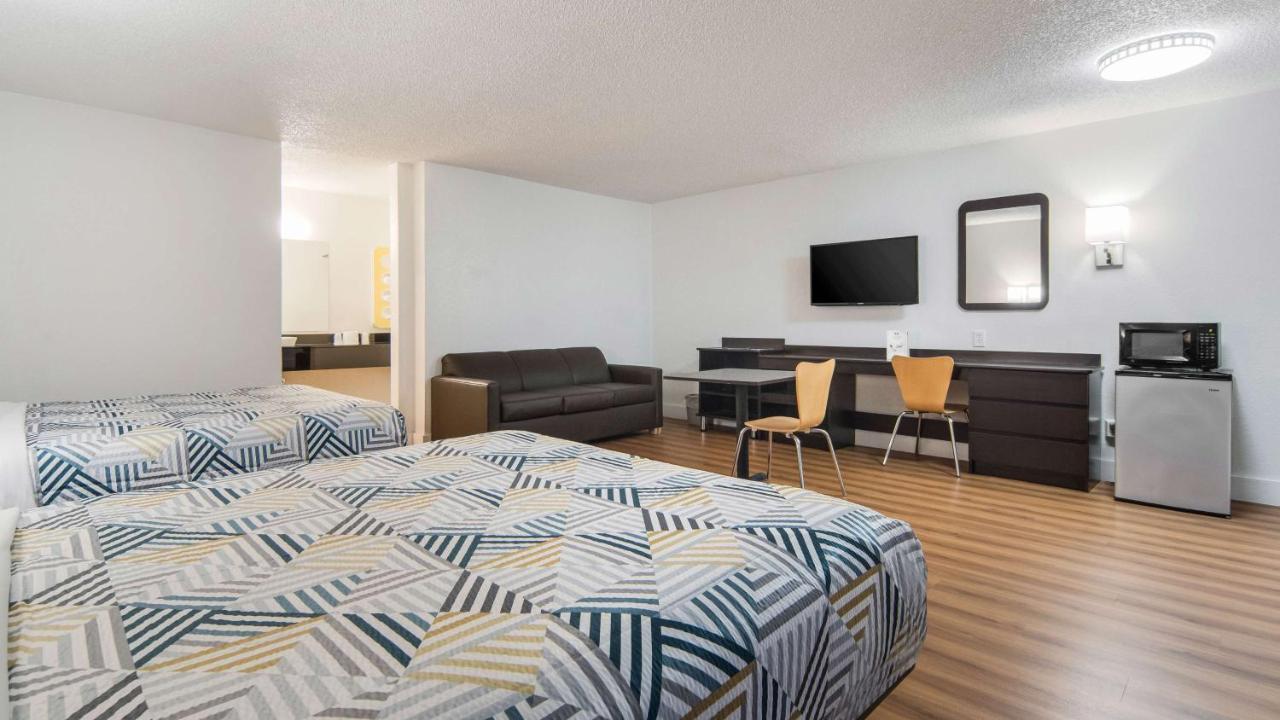 Motel 6-Addison, Tx - Dallas Exterior foto