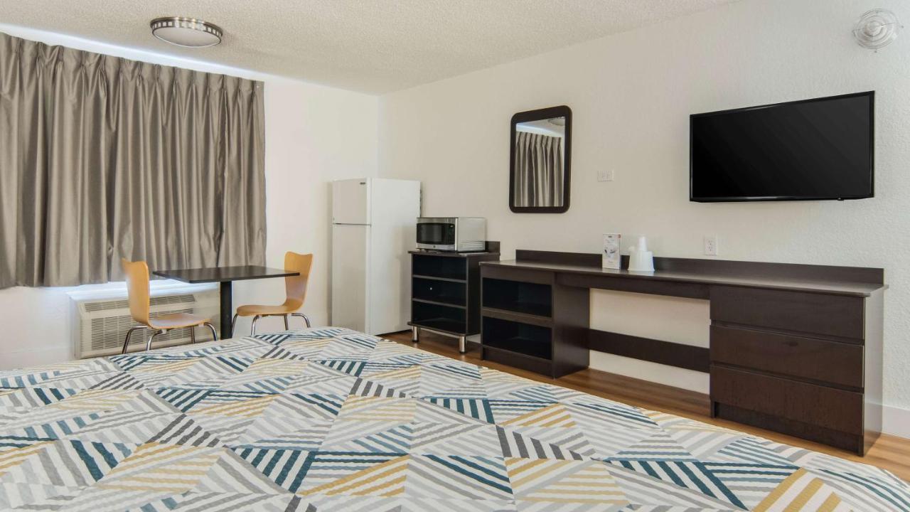 Motel 6-Addison, Tx - Dallas Exterior foto